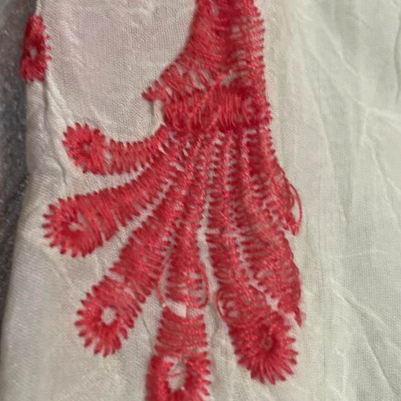 Johnny Was Womens Embroidered Tunic Top Flowers Pale Yellow Size Small - Picture 10 of 11